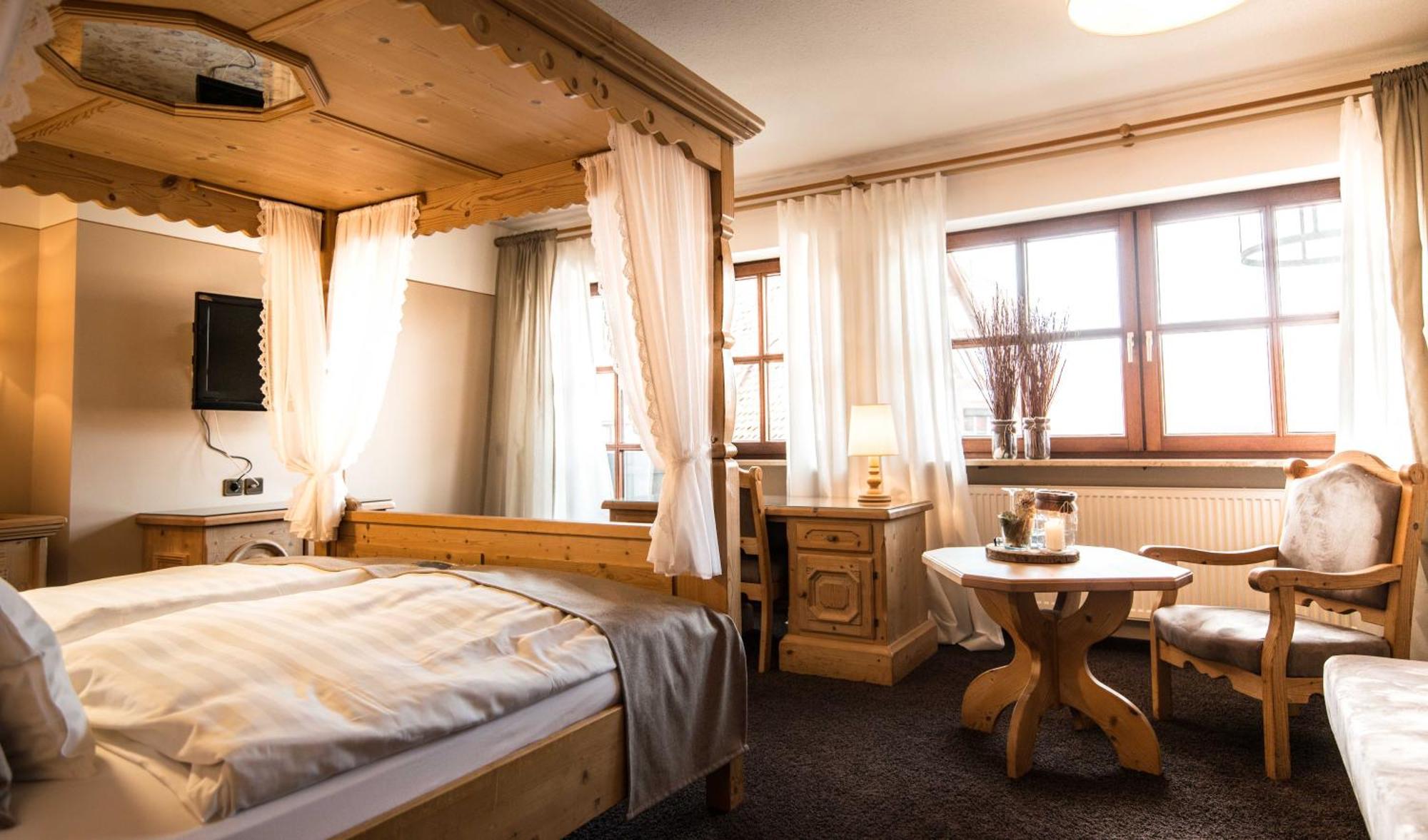 Landgasthof Weisses Lamm Hotel 3*