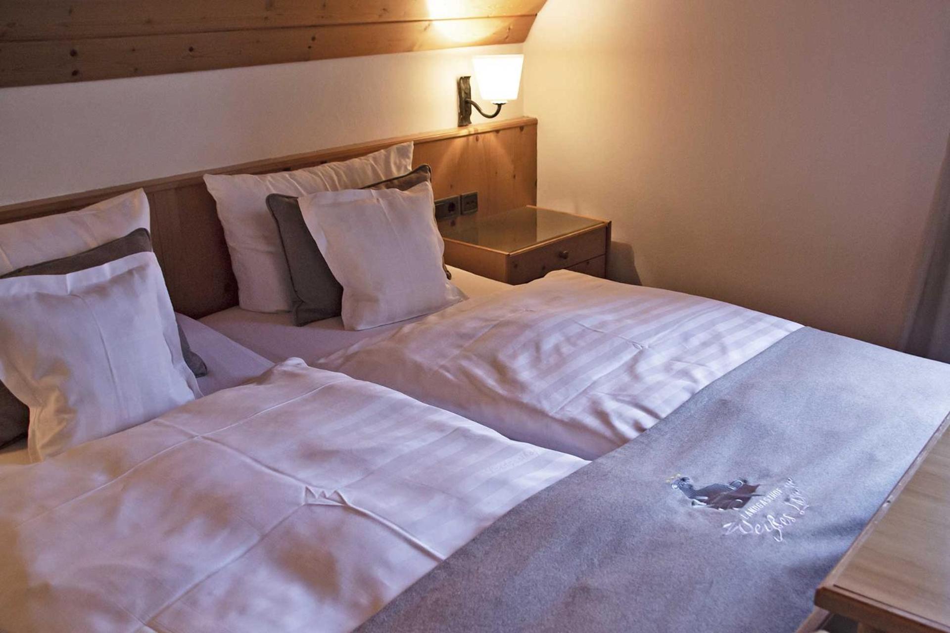 Landgasthof Weisses Lamm Hotel